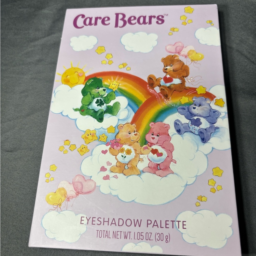 New Care Bears Pastel Rainbow Eyeshadow Palette - Lavender Pink Blue - Picture 4 of 6